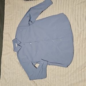 Athleta Women's Heron Blue Button Down Long Sleeve Performance Oversized Shirt